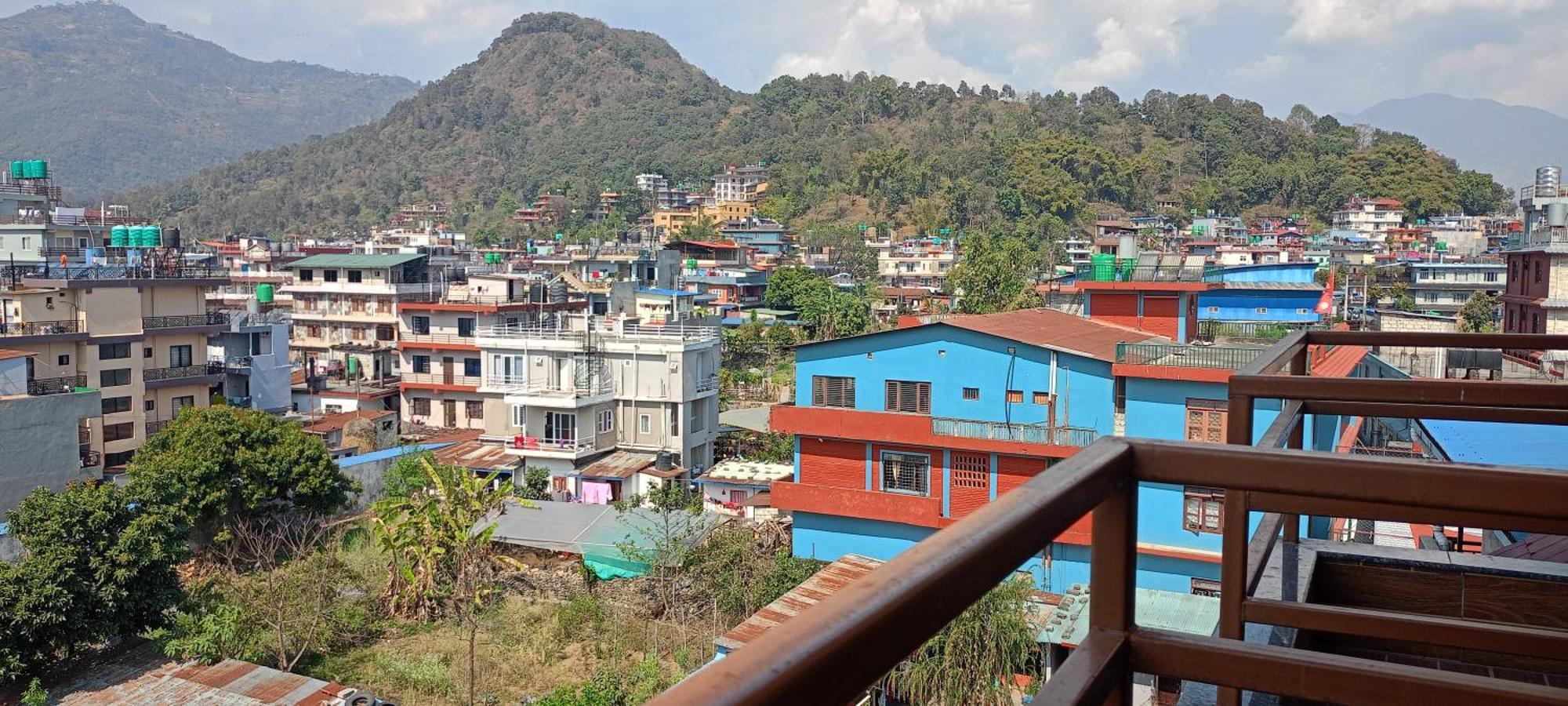 Pokhara Metro Eco Hotel Quarto foto