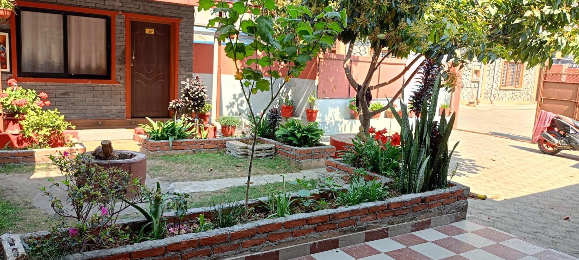 Pokhara Metro Eco Hotel Exterior foto