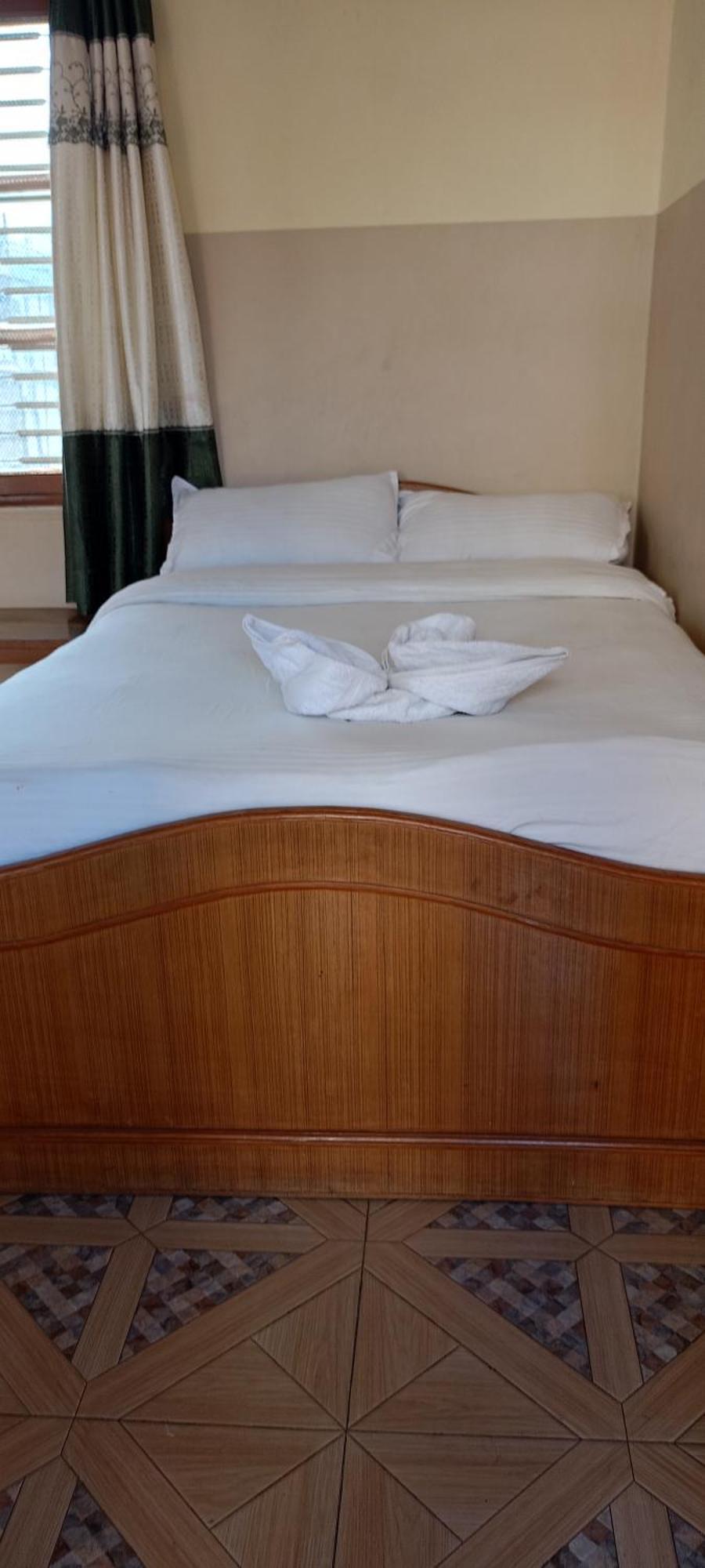 Pokhara Metro Eco Hotel Quarto foto