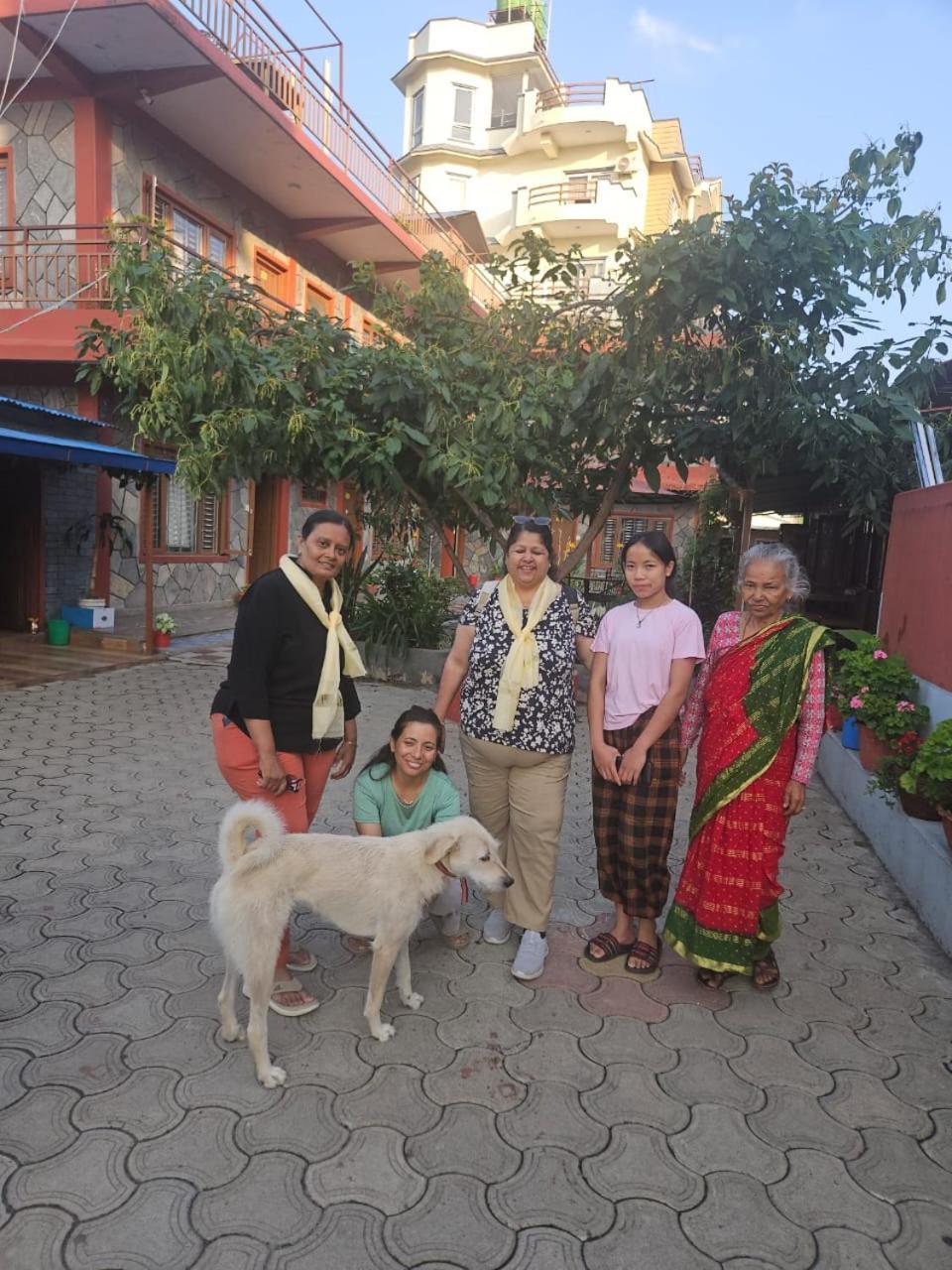 Pokhara Metro Eco Hotel Exterior foto